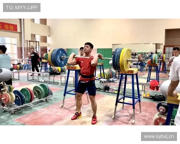 全面系统掌握举重基础训练方法与实战技巧新手入门详解指南全攻略